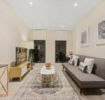 New 2 beds Apt mins walking to Darling HarbourQVB - Holiday Adelaide