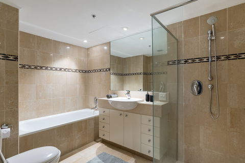 Apartment CBD - Pitt - Holiday Adelaide 4