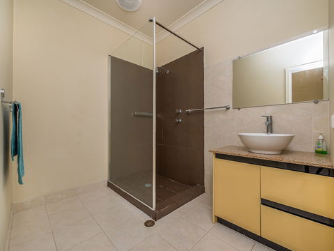 Seafront Unit 60 - Holiday Adelaide 4