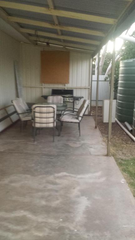 The Quorn Er House - Holiday Adelaide 3