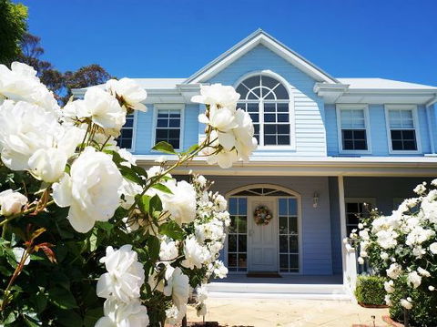 Maison Blue Pty Ltd Adelaide - Holiday Adelaide 3