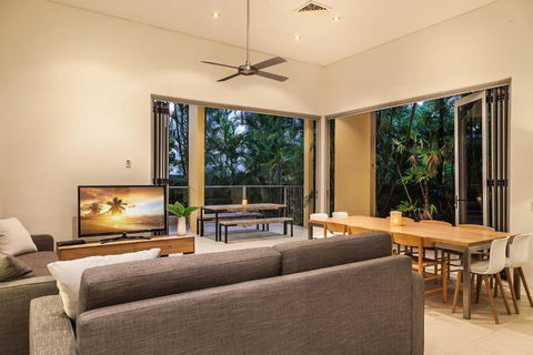 Contemporary & Luxurious Little Cove - Holiday Adelaide 3