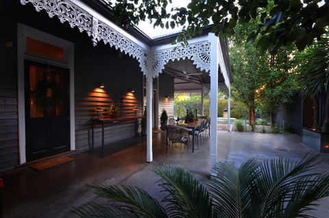 Clement House - Holiday Adelaide 2