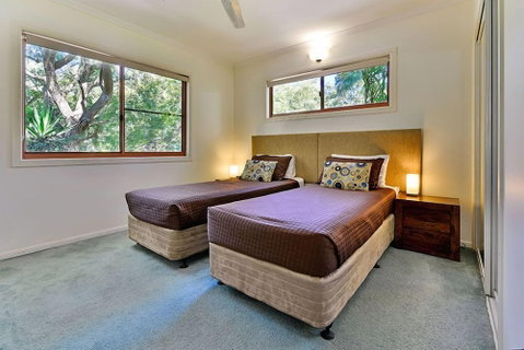 Heliconia Grove 9 - Holiday Adelaide 3