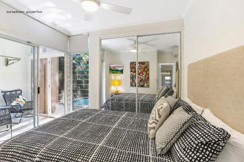 Noosa De Villa - Holiday Adelaide 1