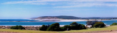 Kalbarri Riverfront Unit - Holiday Adelaide 1