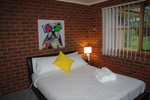 Getawaytoaljon - Holiday Adelaide 4