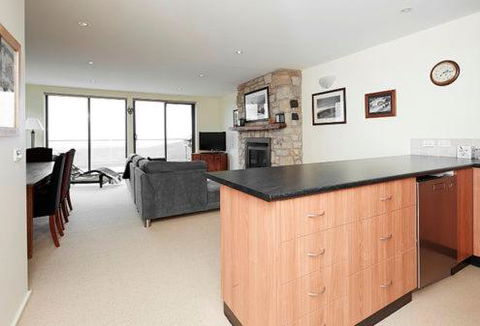 Candoux 4 - Holiday Adelaide 5