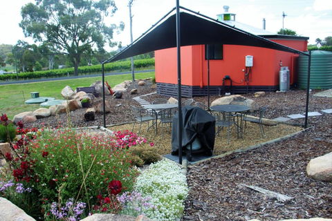 Zuny Yurt - Holiday Adelaide 6