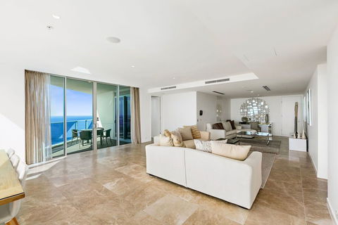 Orchid Residences - HR Surfers Paradise - Holiday Adelaide 0