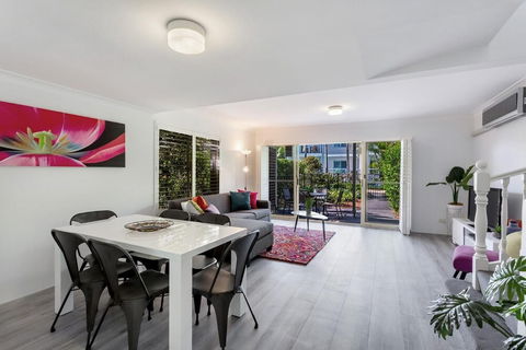 Pacific Blue Townhouse 351 265 Sandy Point Road - Holiday Adelaide 5