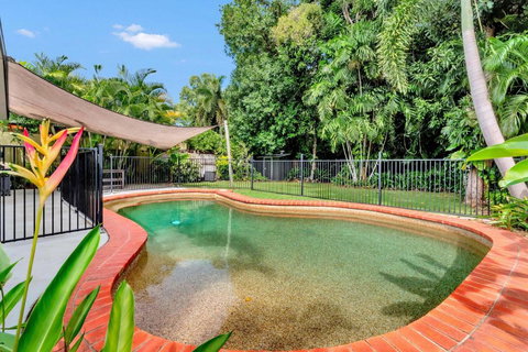 Coral Sea Holiday House - Holiday Adelaide 1