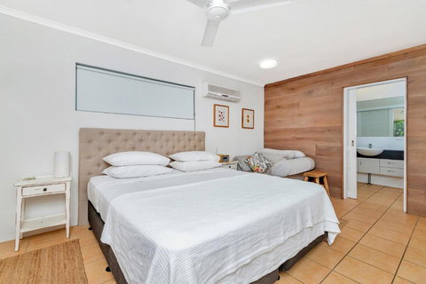 Coral Sea Holiday House - Holiday Adelaide 2