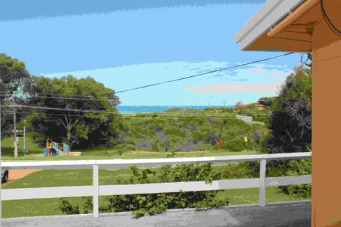 Brandis Beach House - Holiday Adelaide 4
