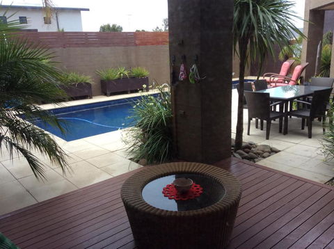 Pacific Paradise - Holiday Adelaide 5
