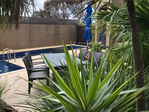 Pacific Paradise - Holiday Adelaide 2