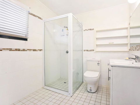 Frangipani Cottage Narooma - Holiday Adelaide 6