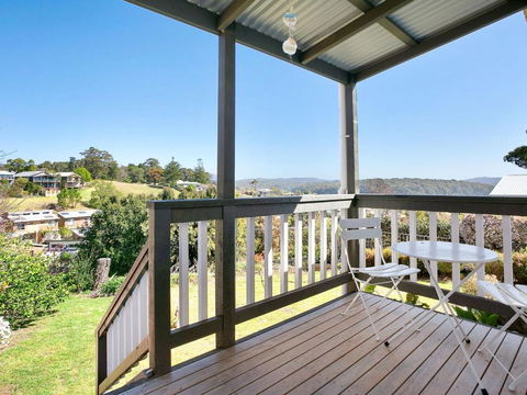 Frangipani Cottage Narooma - Holiday Adelaide 1