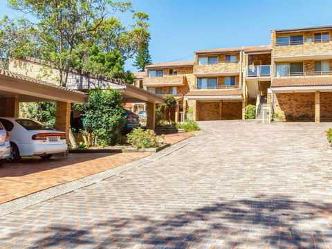 Oceanside 18 - Holiday Adelaide 2