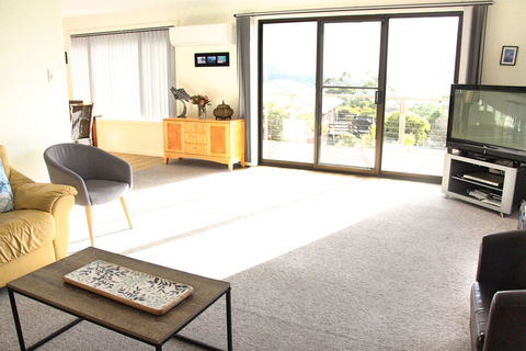 Seahouse - Holiday Adelaide 4