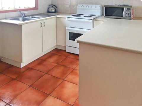 RYE Rock N Roll & Roadsters Are Coming To Town - Holiday Adelaide 3