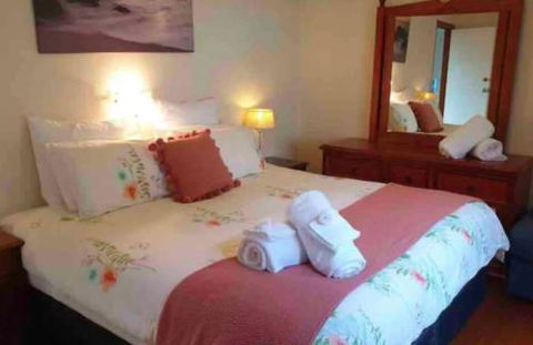 RYE Rock N Roll & Roadsters Are Coming To Town - Holiday Adelaide 4