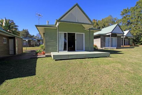 Nannys Beach House - Holiday Adelaide 1