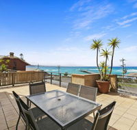 APARTMENT 12 PACIFIC APARTMENTS Across From the Pier - Holiday Adelaide