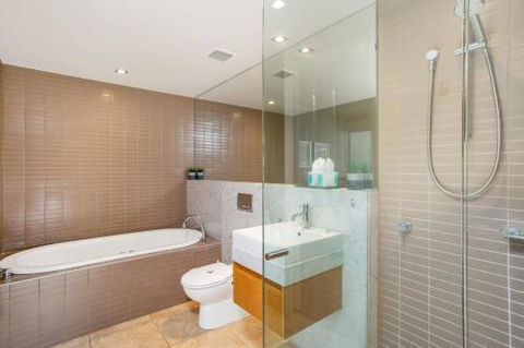 Unit 203 Plantation Rainbow Beach Plantation Resort Top Floor Aircon Free Wi Fi - Holiday Adelaide 3