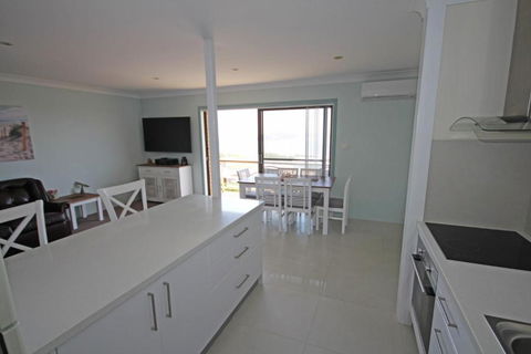 Beacon Heights Coffs Jetty - Holiday Adelaide 6