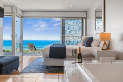 Sapphire Sands Beach House - Holiday Adelaide 1