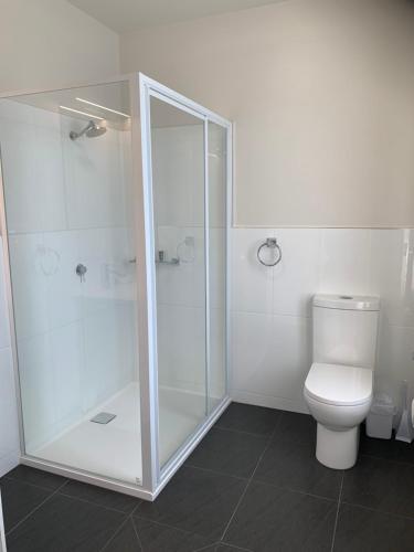 Queens Arms Hotel - Holiday Adelaide 1