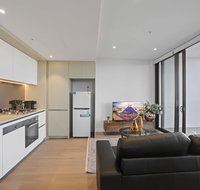 Luxurious Walking to Darling Harbour - Holiday Adelaide