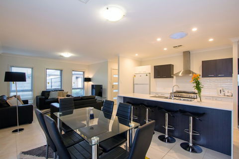 Vantage Court A Hidden Gem Of Mudgee 11 - Holiday Adelaide 4