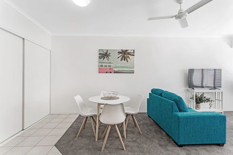 Zenith Unit 7 / 10 Messines Street - Holiday Adelaide 5