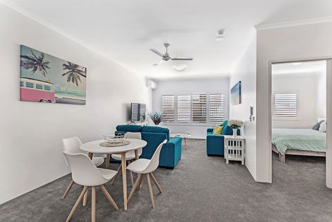 Zenith Unit 7 / 10 Messines Street - Holiday Adelaide 4