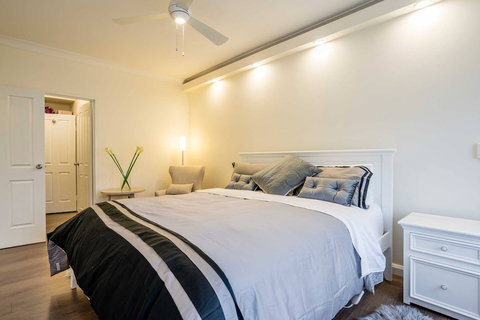 Urban Escape Parramatta - Holiday Adelaide 2