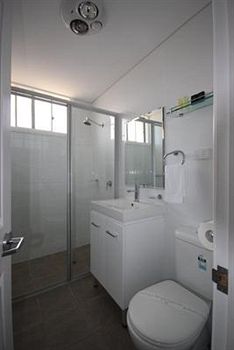 The Lodge Mudgee - Holiday Adelaide 1