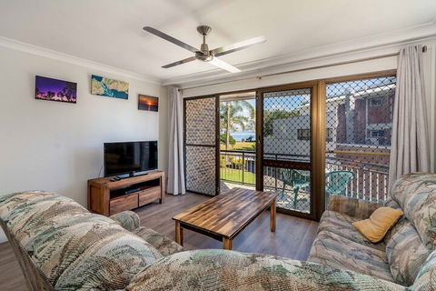Great Location Close To Waterfront Shops Restaurants & Cafes. - Holiday Adelaide 2