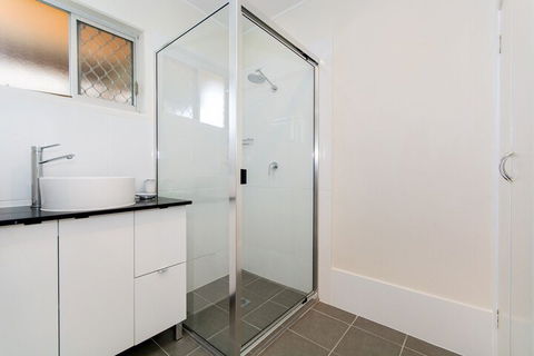 Lowset Sweetie Central To Everything Partridge St. Bongaree - Holiday Adelaide 4