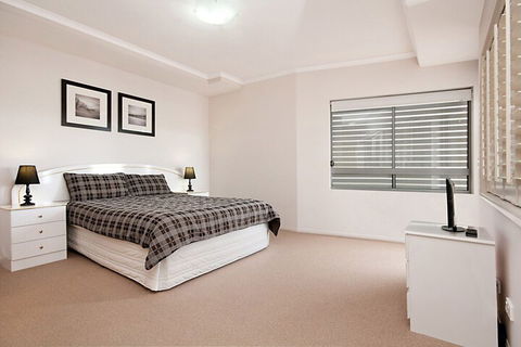 Spectacular Unit Overlooking Pumicestone Passage Welsby Pde Bongaree - Holiday Adelaide 6