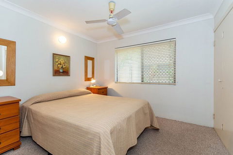Great Views Ground Floor Unit Clearview Apartments South Esplande Bongaree - Holiday Adelaide 3