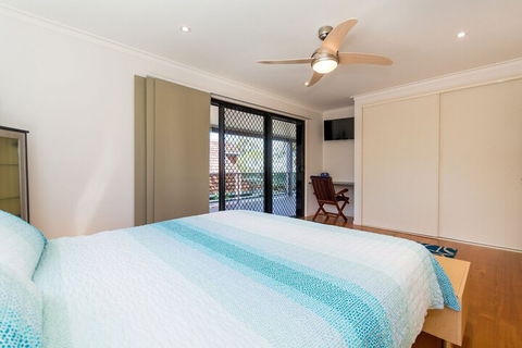 Magical Holiday Home Welsby Pde Bongaree - Holiday Adelaide 5