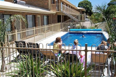 Allambi Holiday Apartments - Holiday Adelaide 6