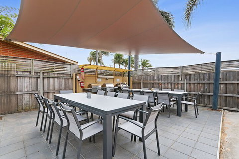 Allambi Holiday Apartments - Holiday Adelaide 2