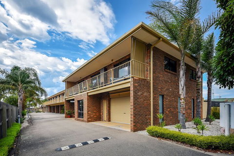 Allambi Holiday Apartments - Holiday Adelaide 1