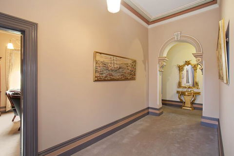 Merton Manor Exclusive Bed And Breakfast - Holiday Adelaide 3