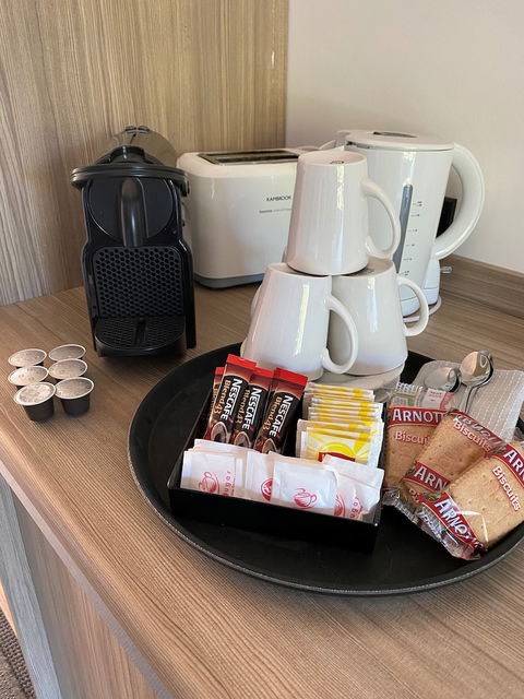 Huskisson Beach Motel - Holiday Adelaide 5