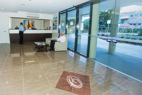 Gladstone Central Plaza - Holiday Adelaide 5