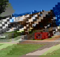 Manuka Park Apartments - Holiday Adelaide